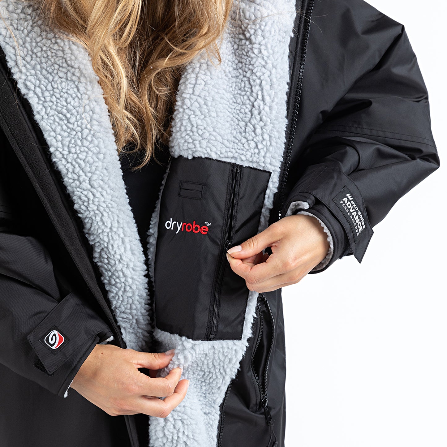 dryrobe® Advance Long Sleeve | Change Robe | Adult