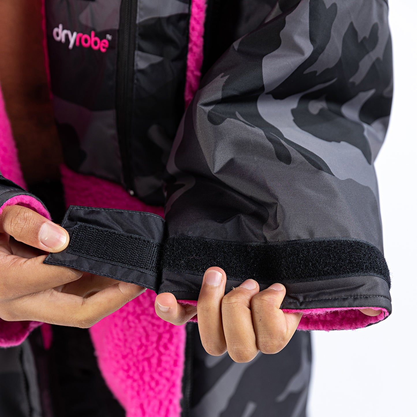 dryrobe® Advance Long Sleeve | Change Robe | Adult