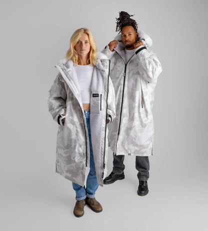 dryrobe® Advance Long Sleeve | Change Robe | Adult